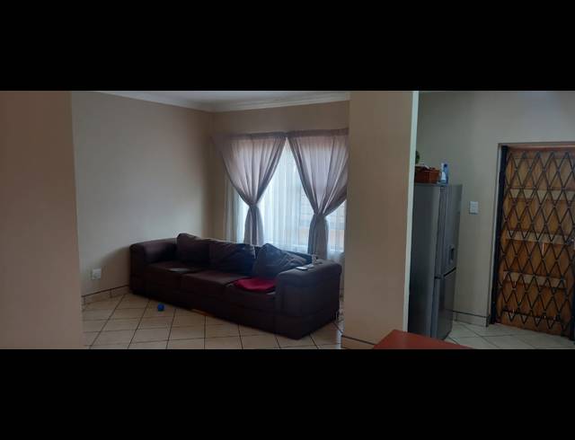 3 BEDROOM HOUSE FOR SALE IN KURUMAN